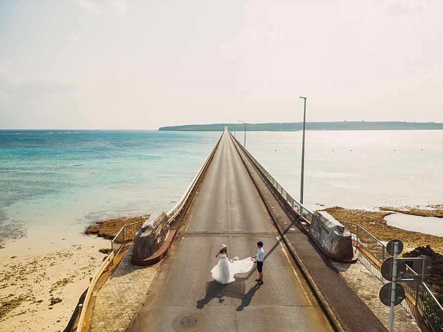 Wedding photo on a Miyako Island beach